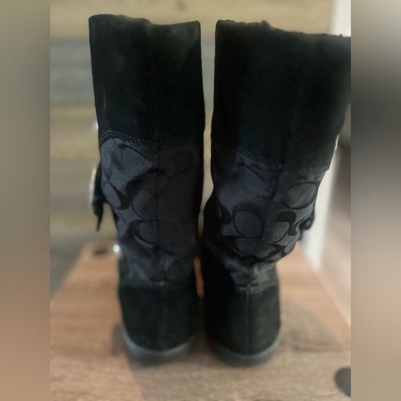 Coach Meyer Signature Logo Black Suede Buckle Detail Flat Winter Snow Boots 7.5 - Picture 11 of 16